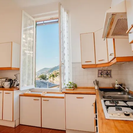 Elegance On The Sea - With Wifi 200 Meters From The Sea