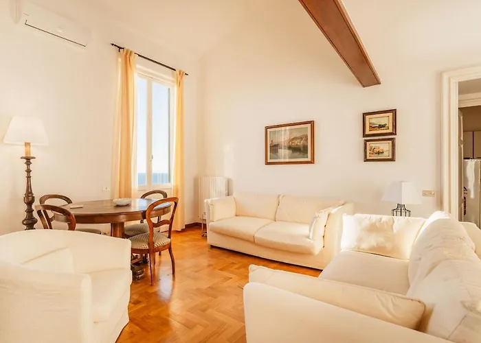 Elegance On The Sea - With Wifi 200 Meters From The Sea