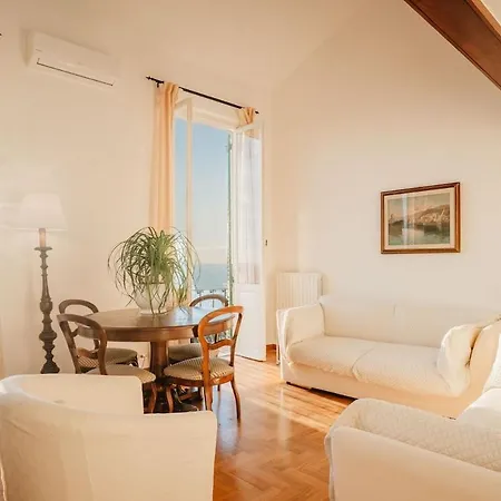 Elegance On The Sea - With Wifi 200 Meters From The Sea Feriehus *